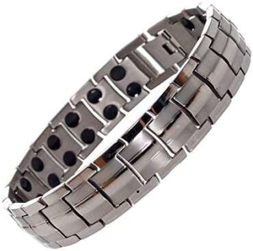 Titanium Barrel Magnetic Bracelet in a Silver Finish